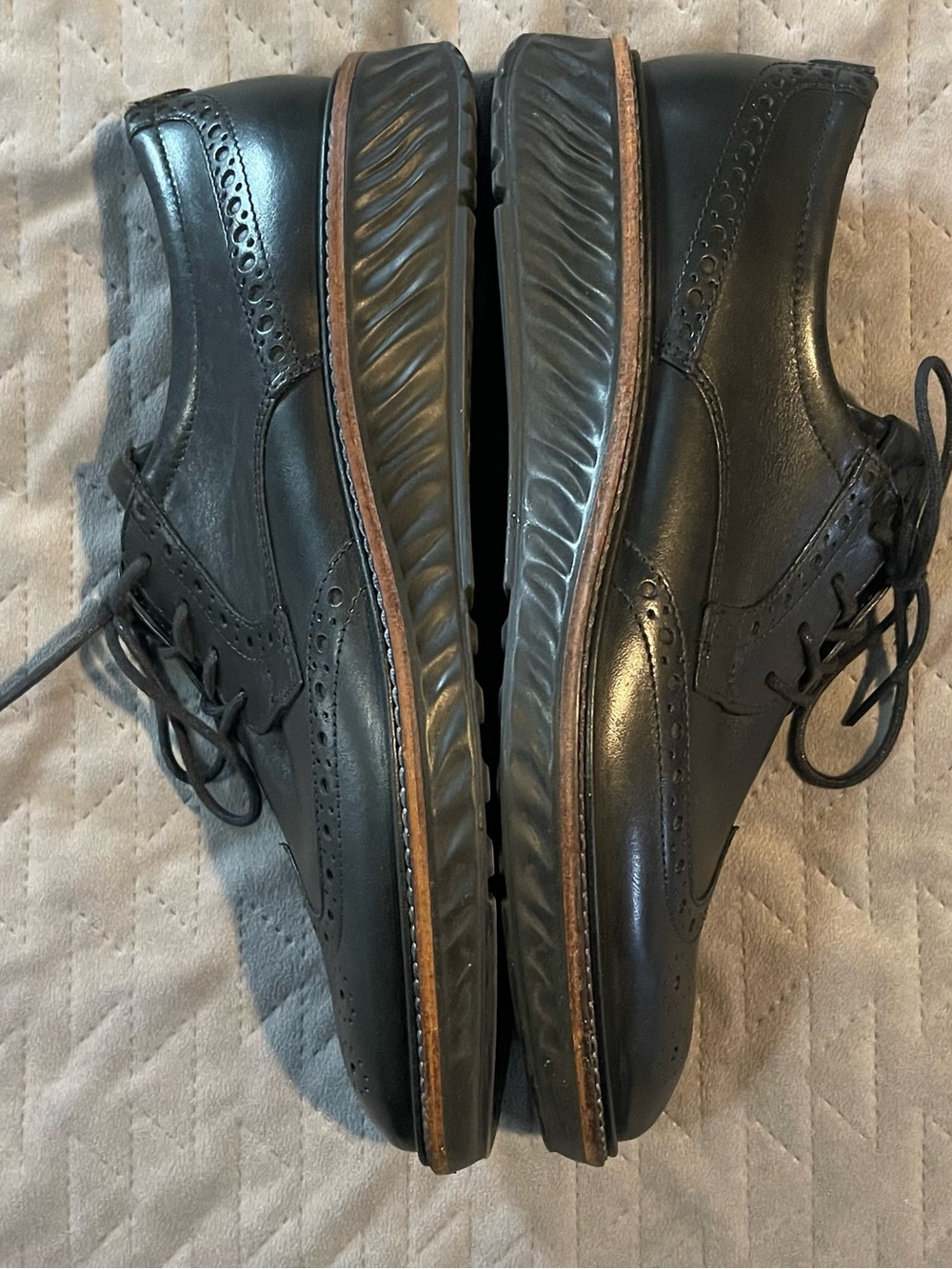 Ecco ST.1 hybrid wingtip shoes mens 8 pre-owned condition